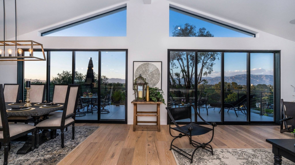 Interior Design & Renovation